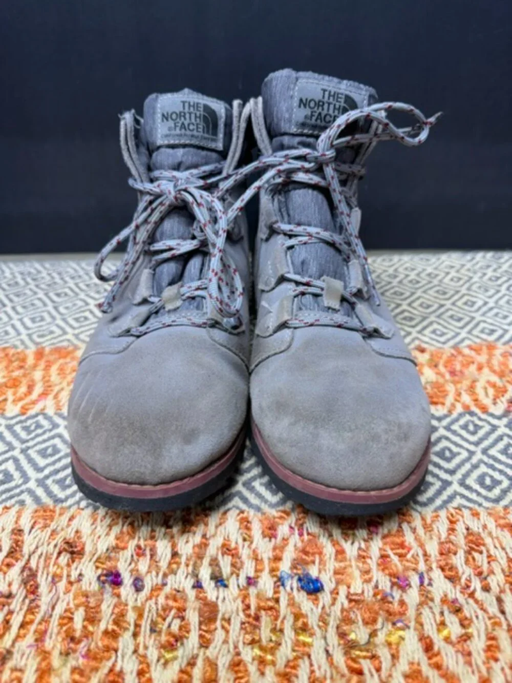 The North Face Ballard Roll Down Boots Woman's Size 9.5